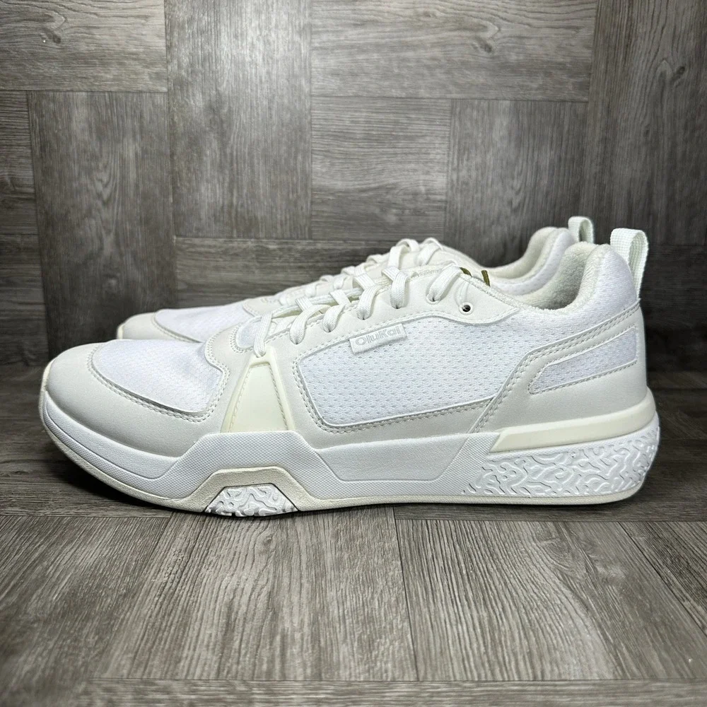 OluKai Anau Sneakers Mens 10.5 White Mesh Breathable Athletic Casual NEW